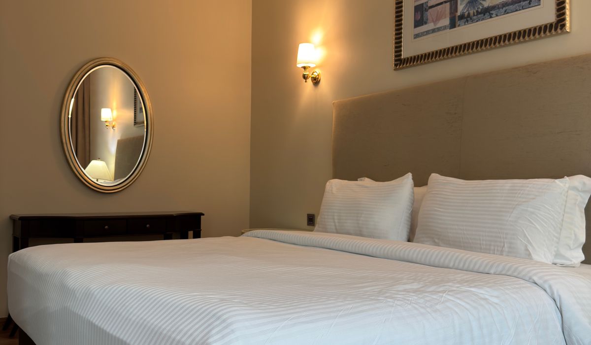 Understanding Deposit and Cancellation Policies at Guest Houses